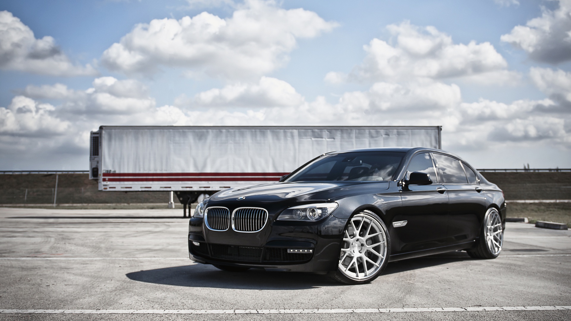 2013 Bmw 7-Series Wallpapers