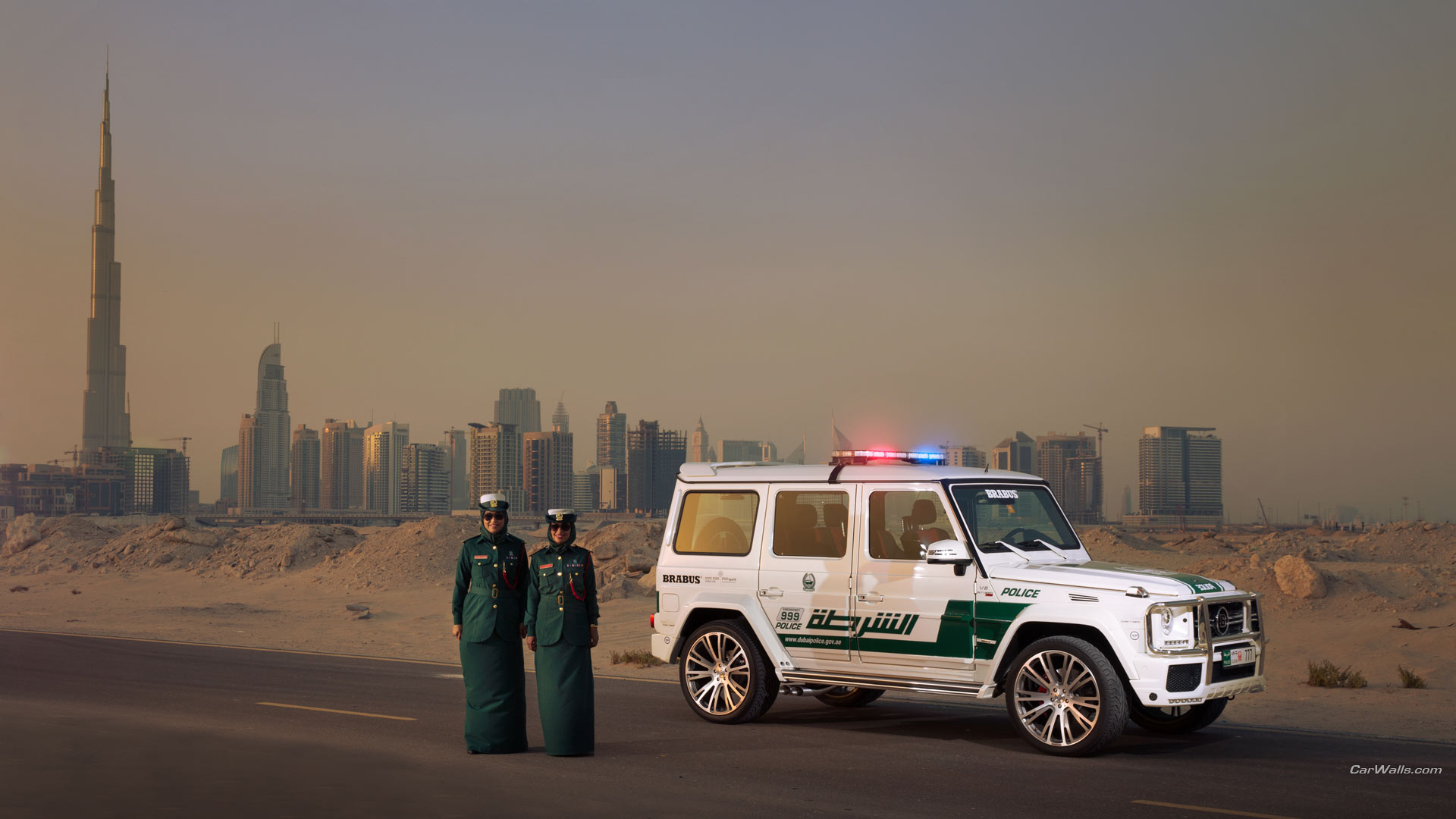 2013 Brabus B63S 700 Widestar Dubai Police Edition Wallpapers