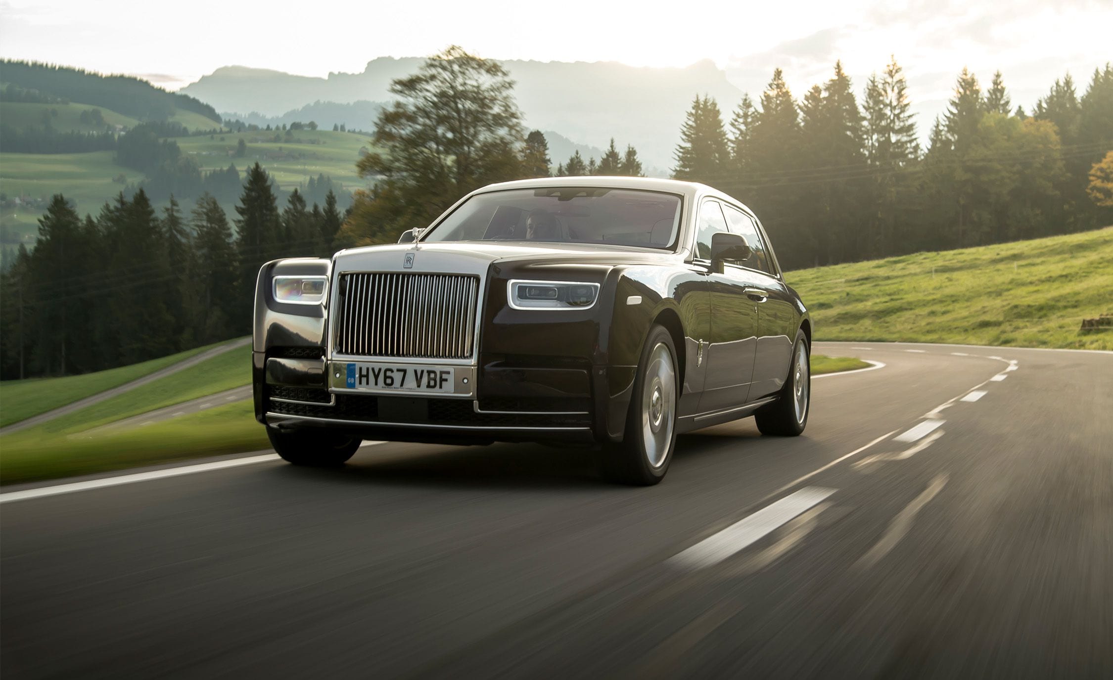 2018 Rolls Royce Phantom Wallpapers