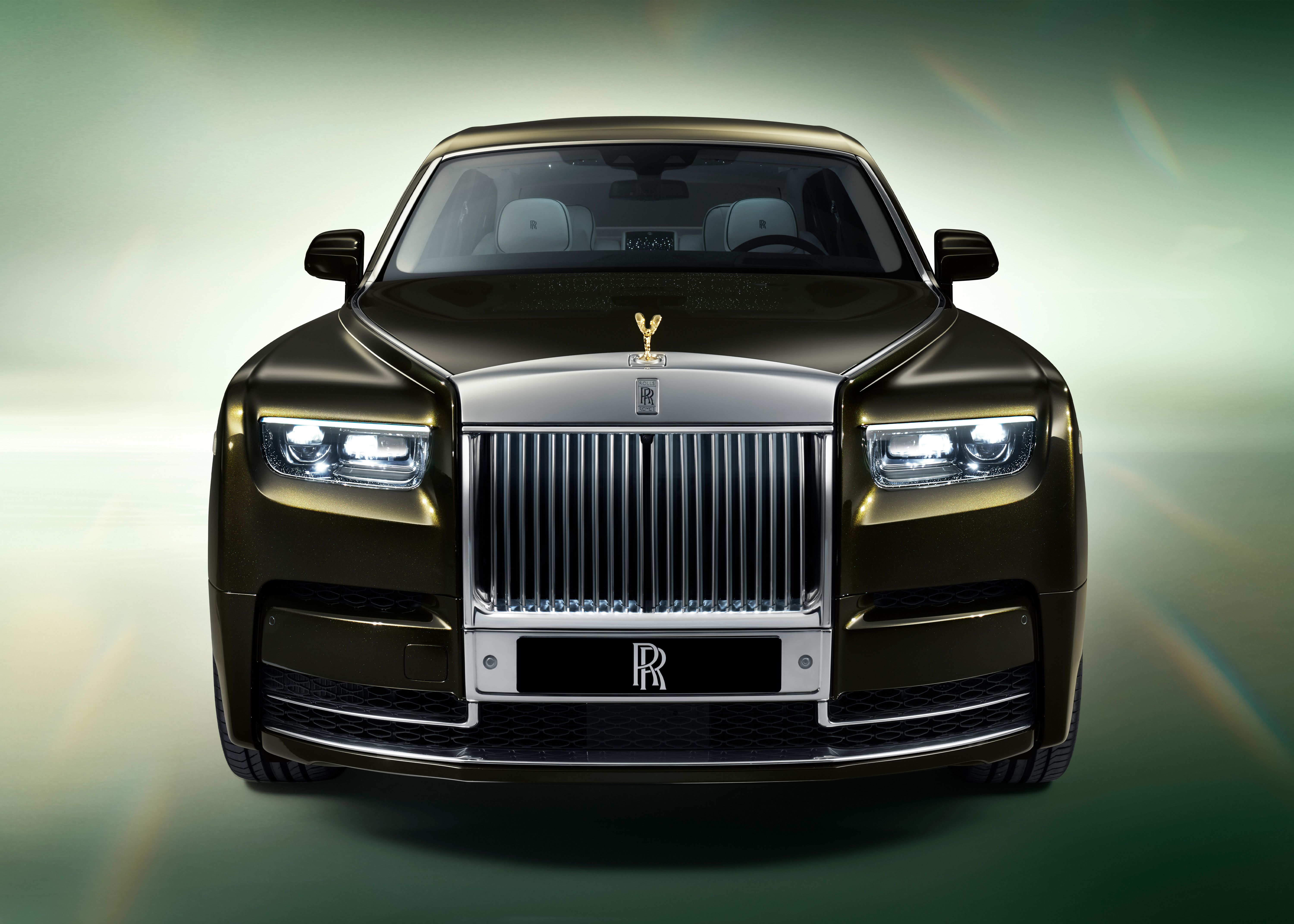 2018 Rolls Royce Phantom Wallpapers