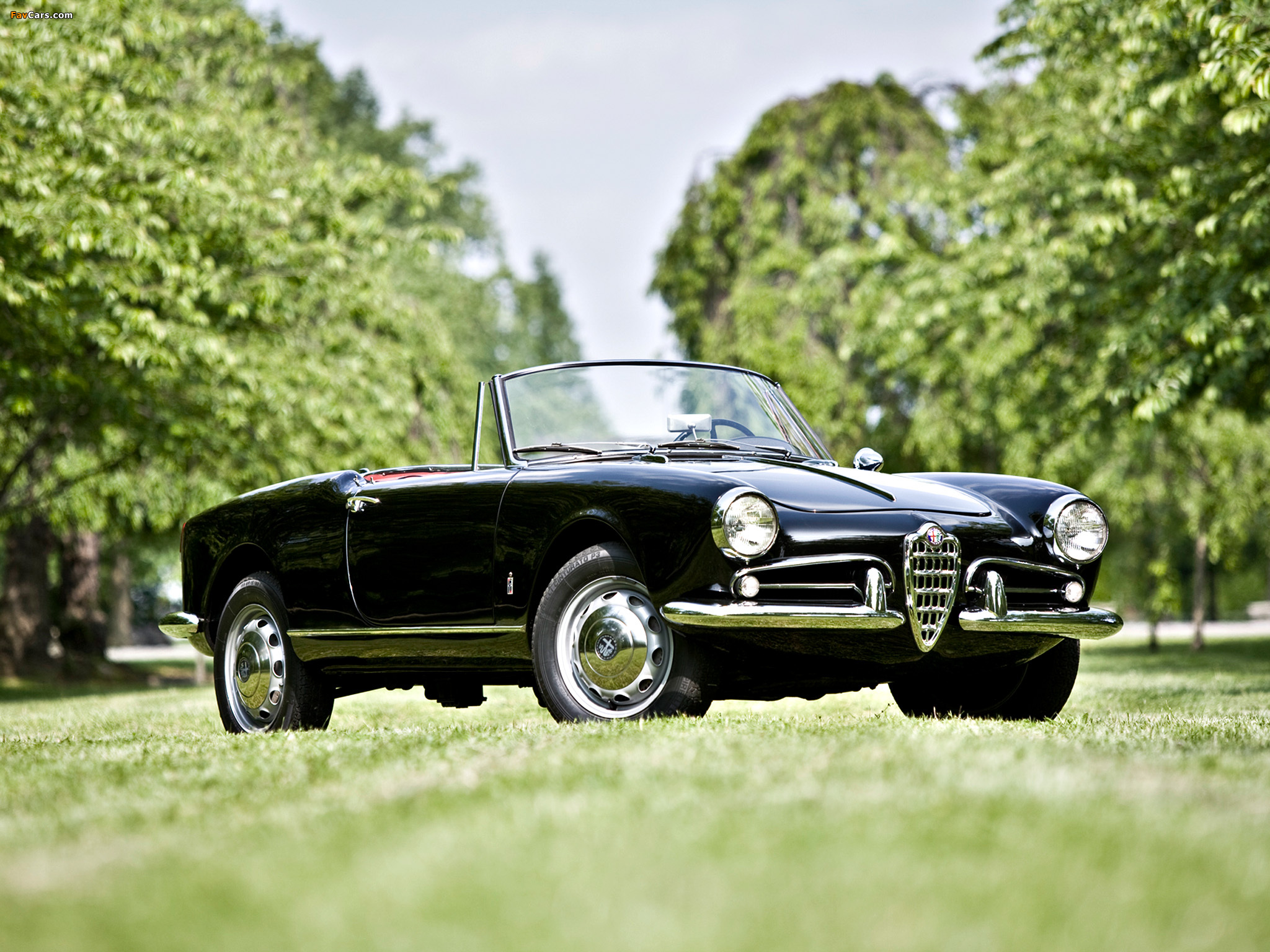 Alfa Romeo Giulietta Spider Competizione Wallpapers