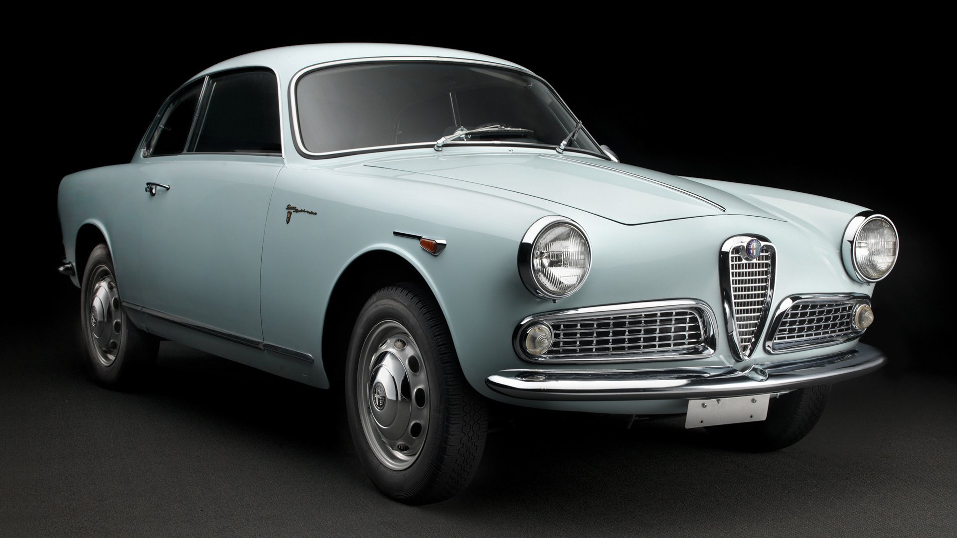 Alfa Romeo Giulietta Sprint Veloce Wallpapers