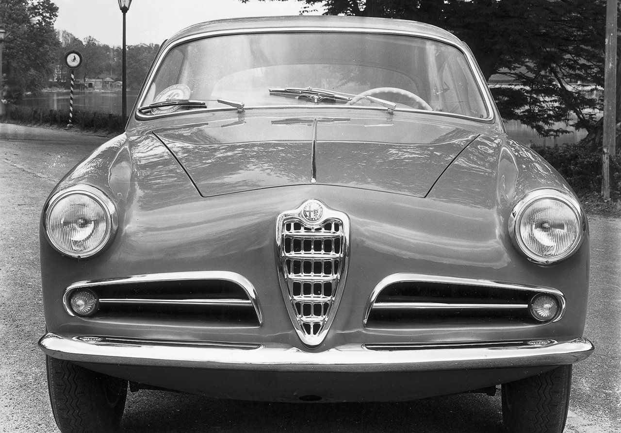 Alfa Romeo Giulietta Svz Wallpapers