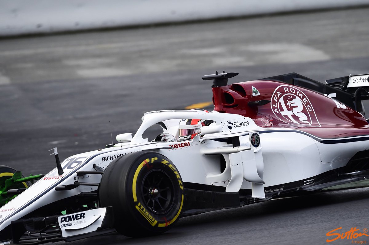 Alfa Romeo Sauber C37 Wallpapers