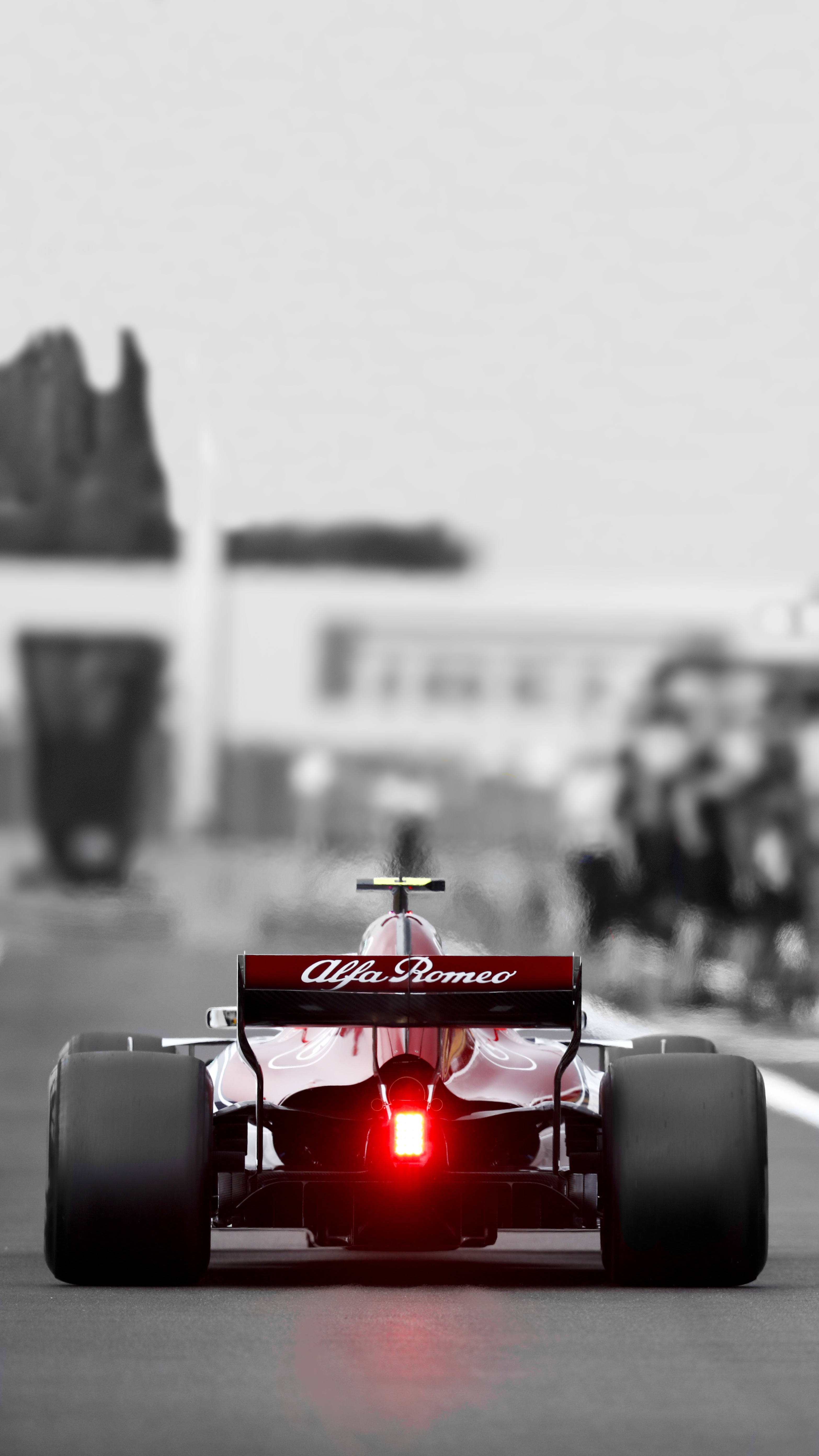 Alfa Romeo Sauber C37 Wallpapers