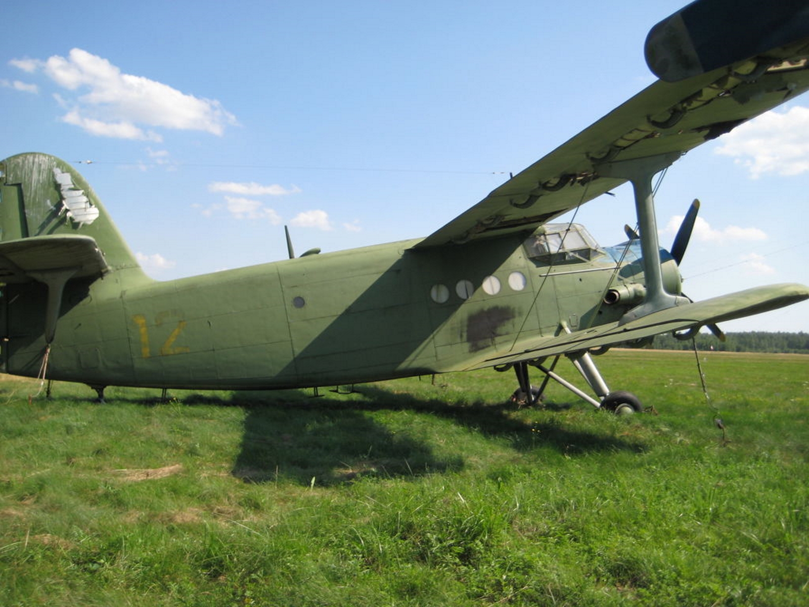 Antonov An-2 Wallpapers