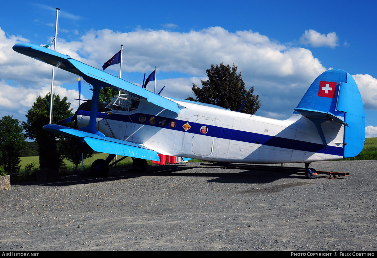 Antonov An-2 Wallpapers