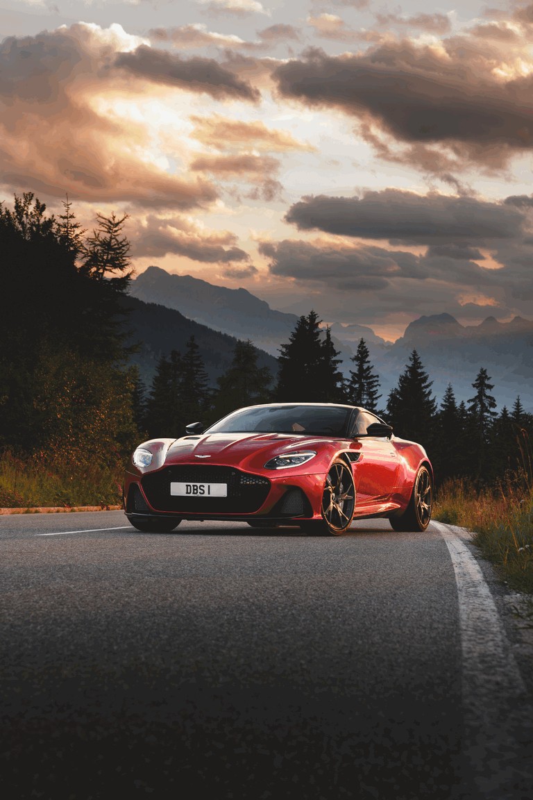 Aston Martin Dbs Superleggera Wallpapers