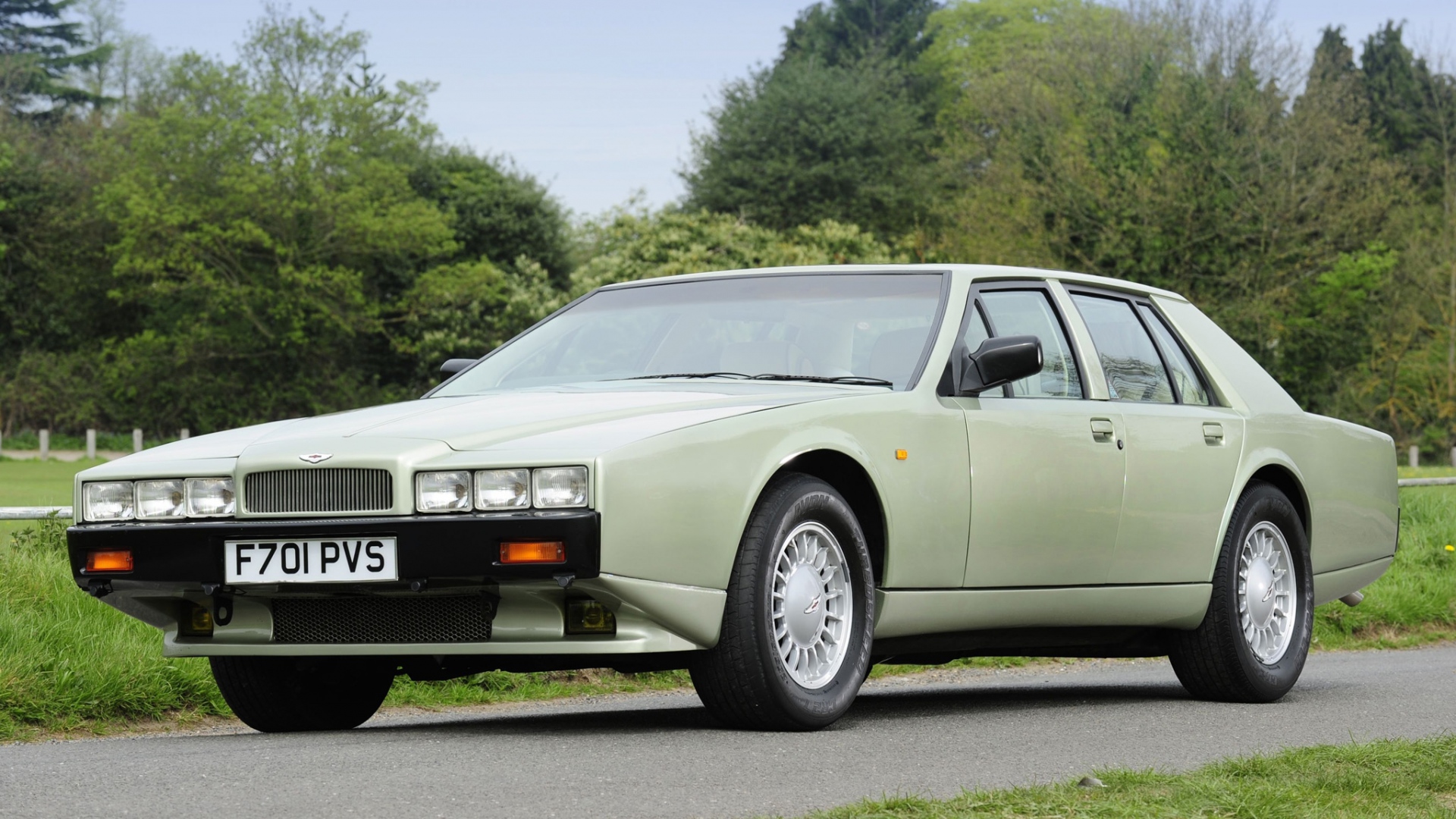 Aston Martin Lagonda Wallpapers