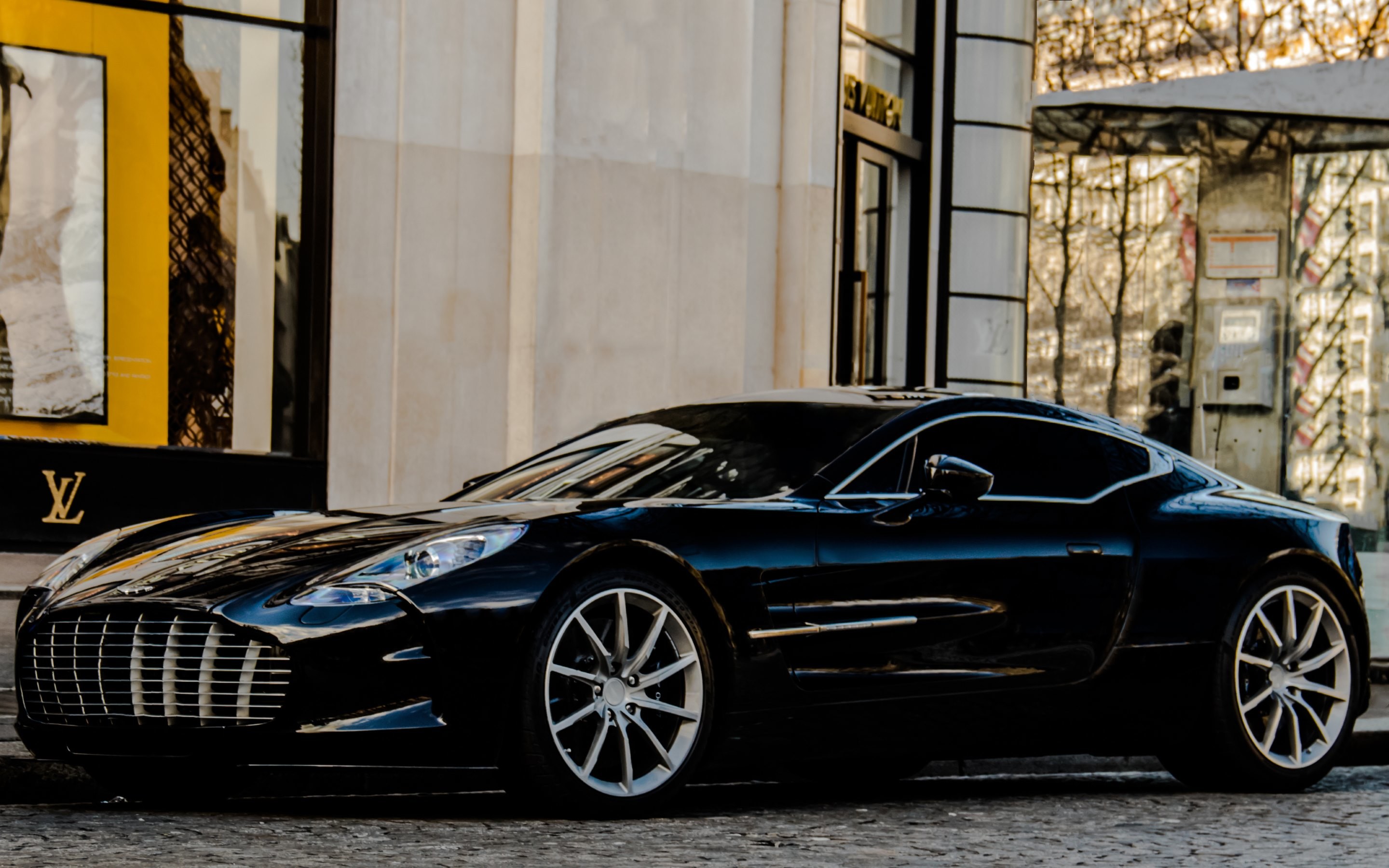 Aston Martin One-77 Wallpapers