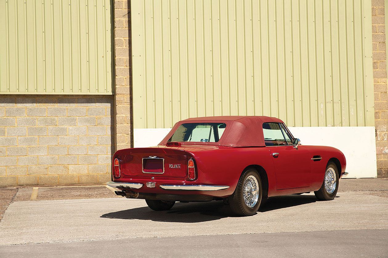Aston Martin Retro 1965-66 Volante Wallpapers
