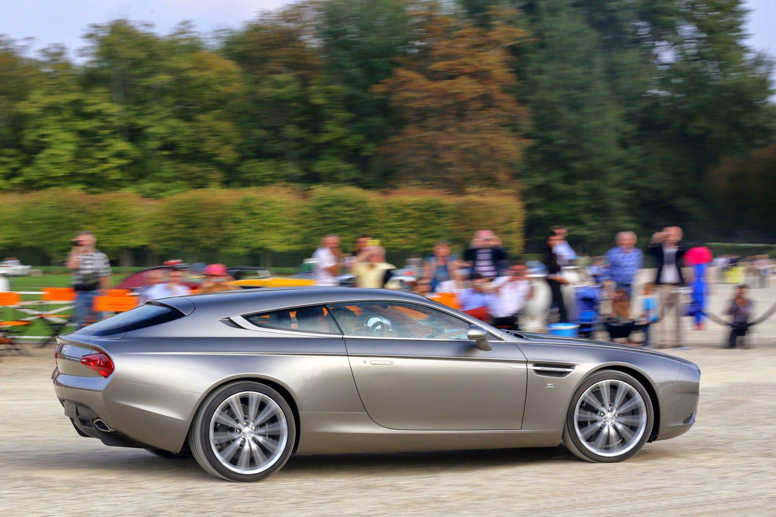 Aston Martin Shooting Brake Wallpapers