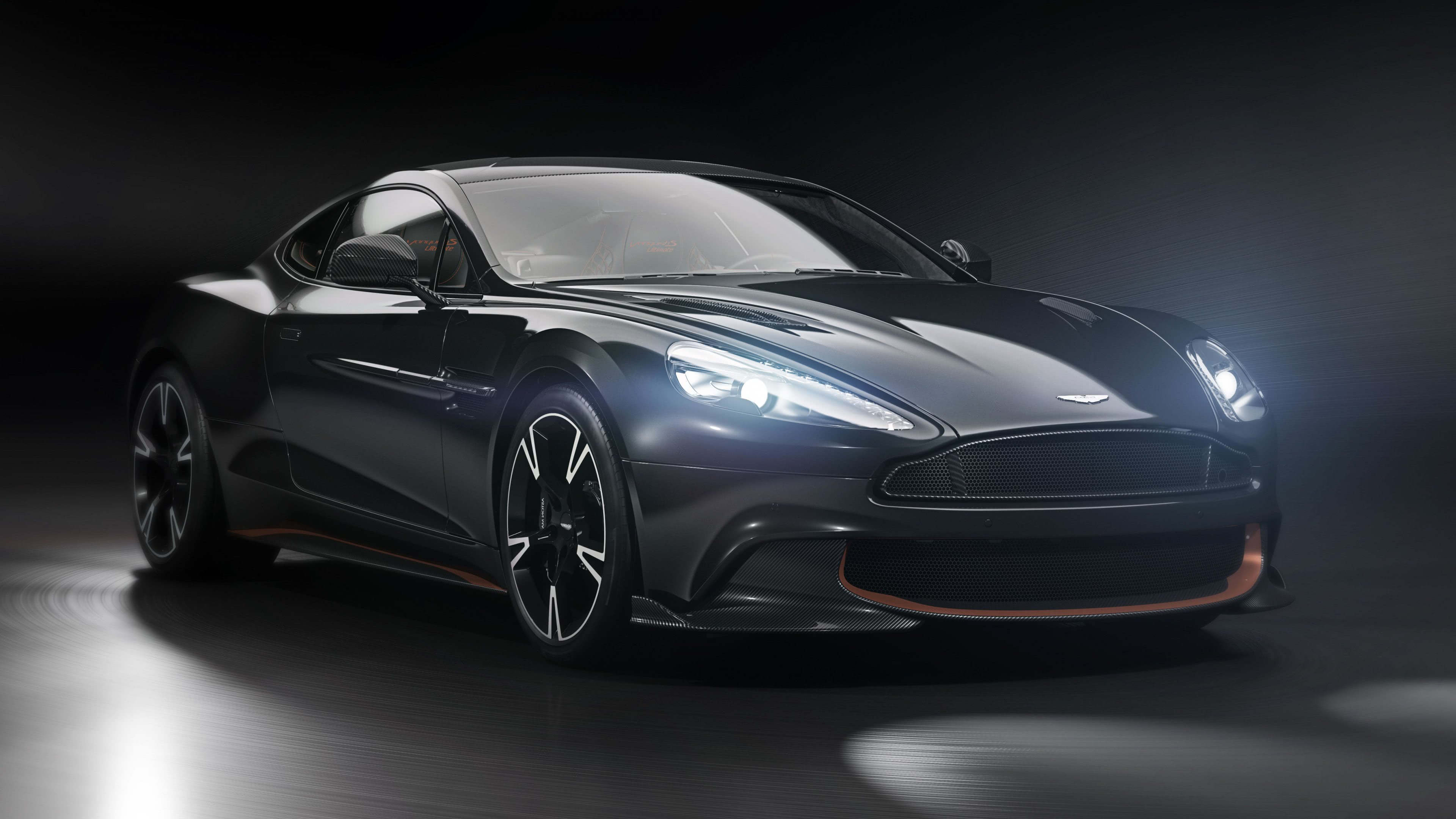 Aston Martin Vanquish Wallpapers