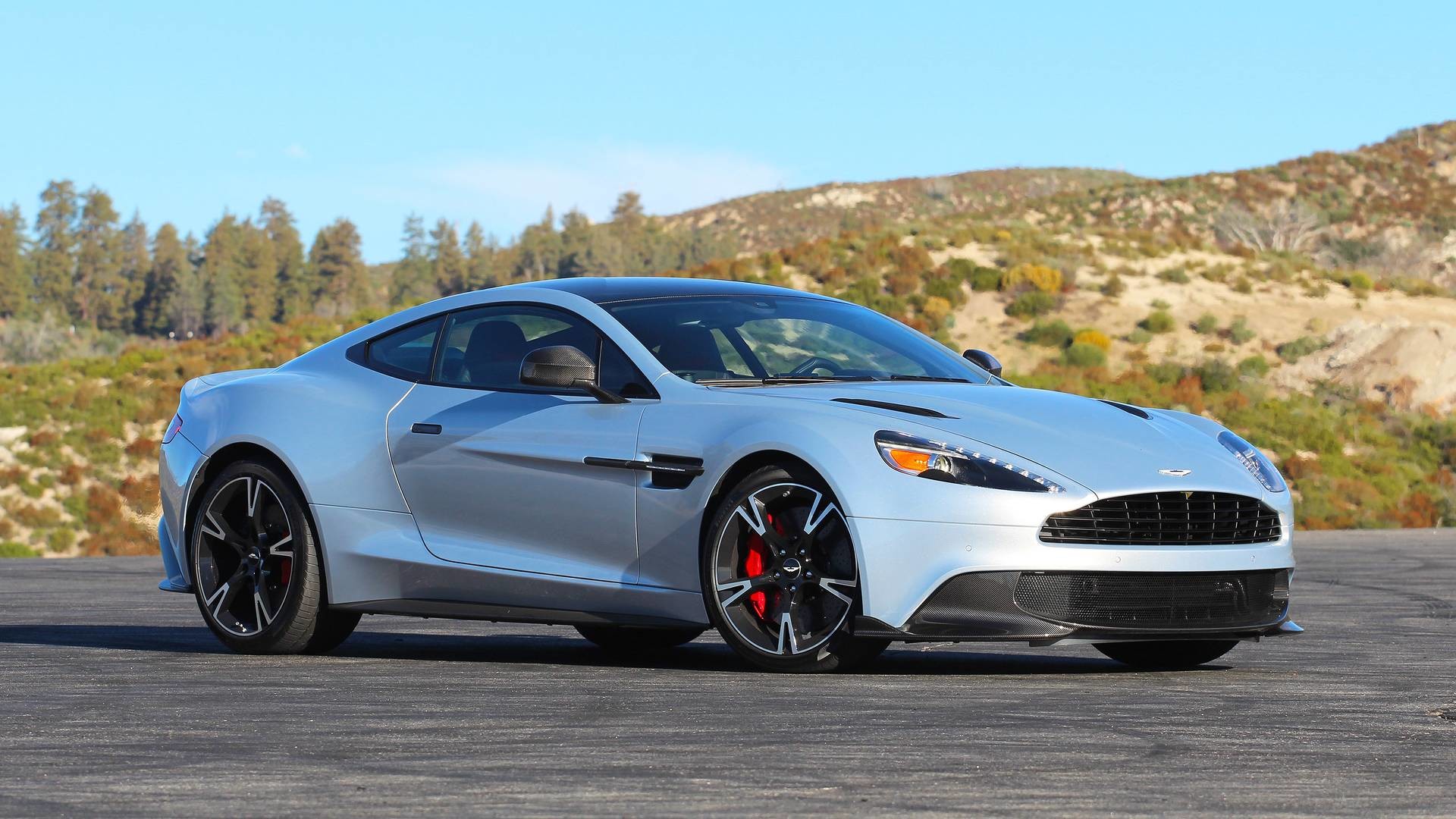 Aston Martin Vanquish Wallpapers