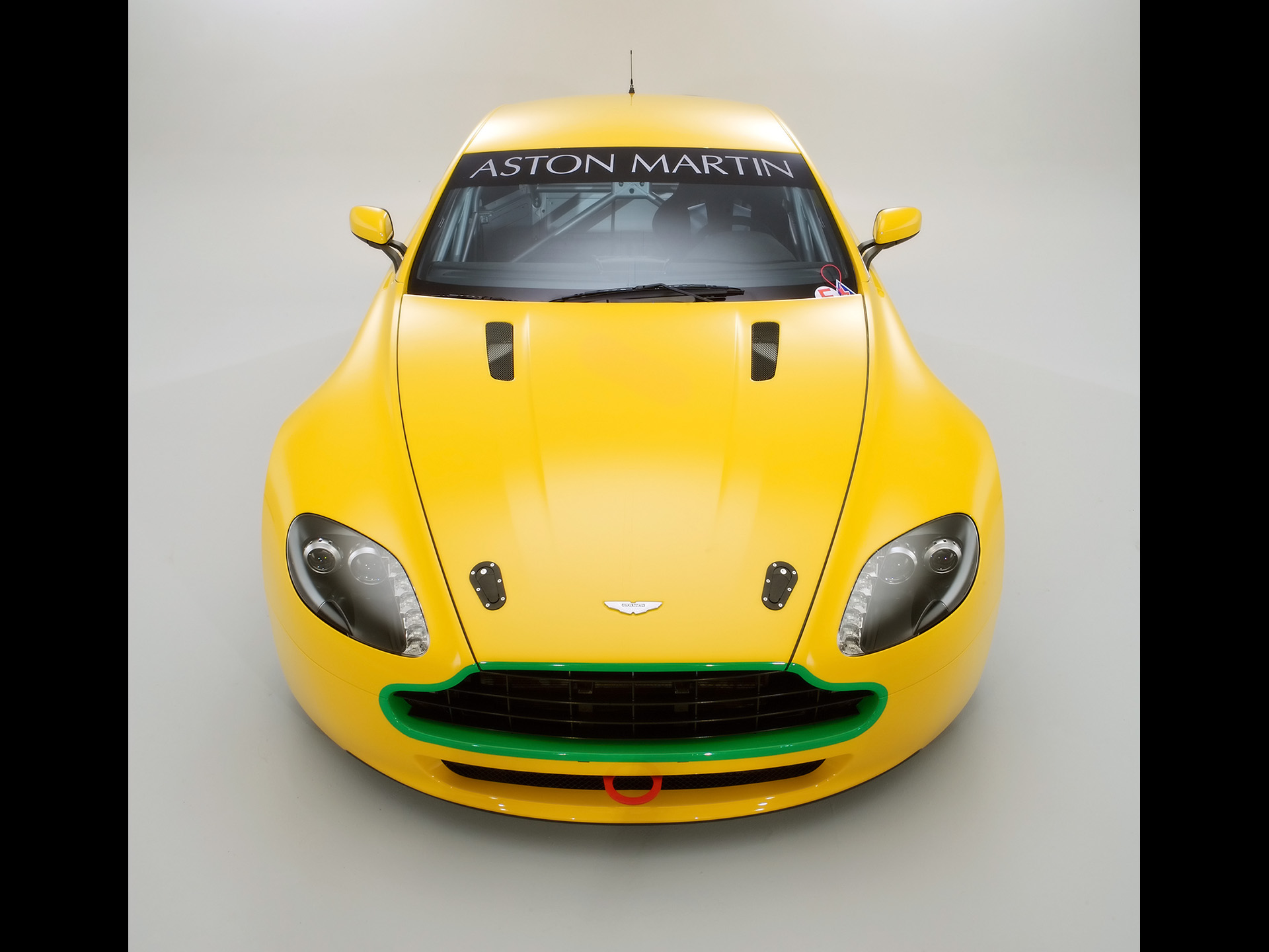 Aston Martin Vantage N24 Wallpapers