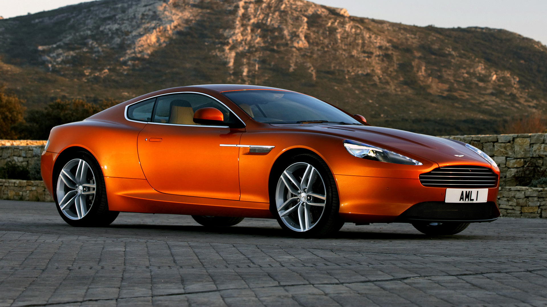 Aston Martin Virage Wallpapers