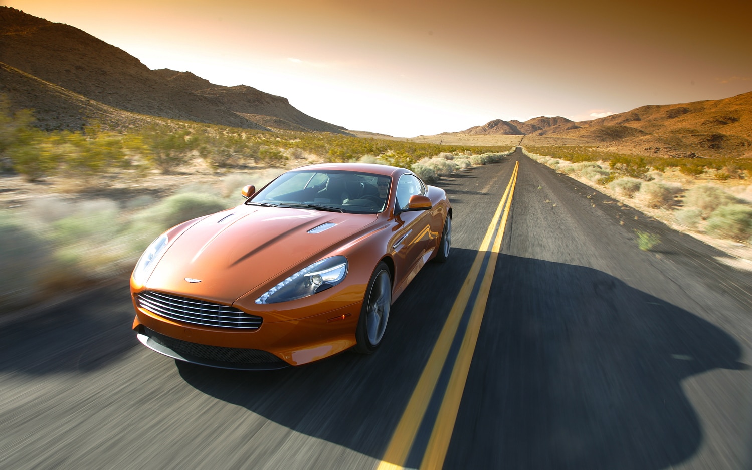 Aston Martin Virage Wallpapers