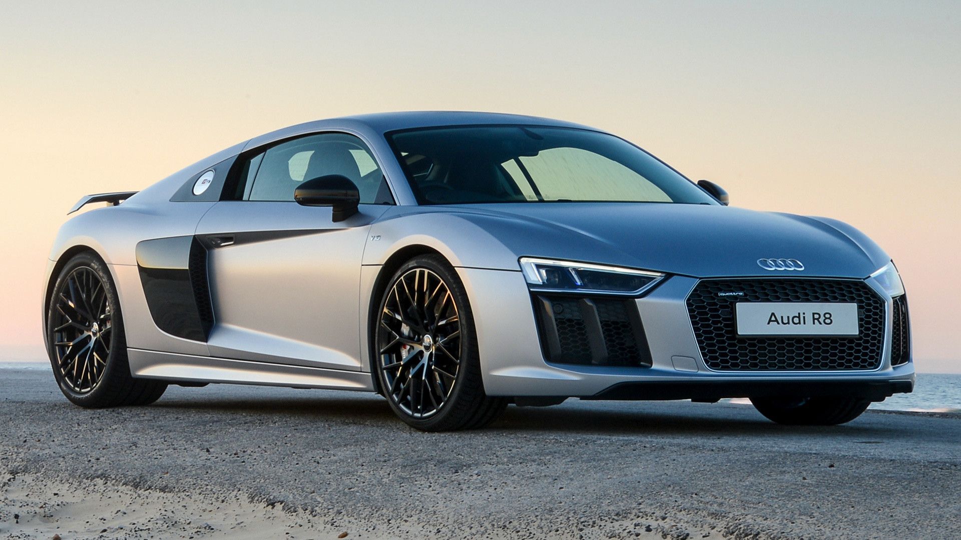 Audi R8 V10 Coupe Plus Wallpapers