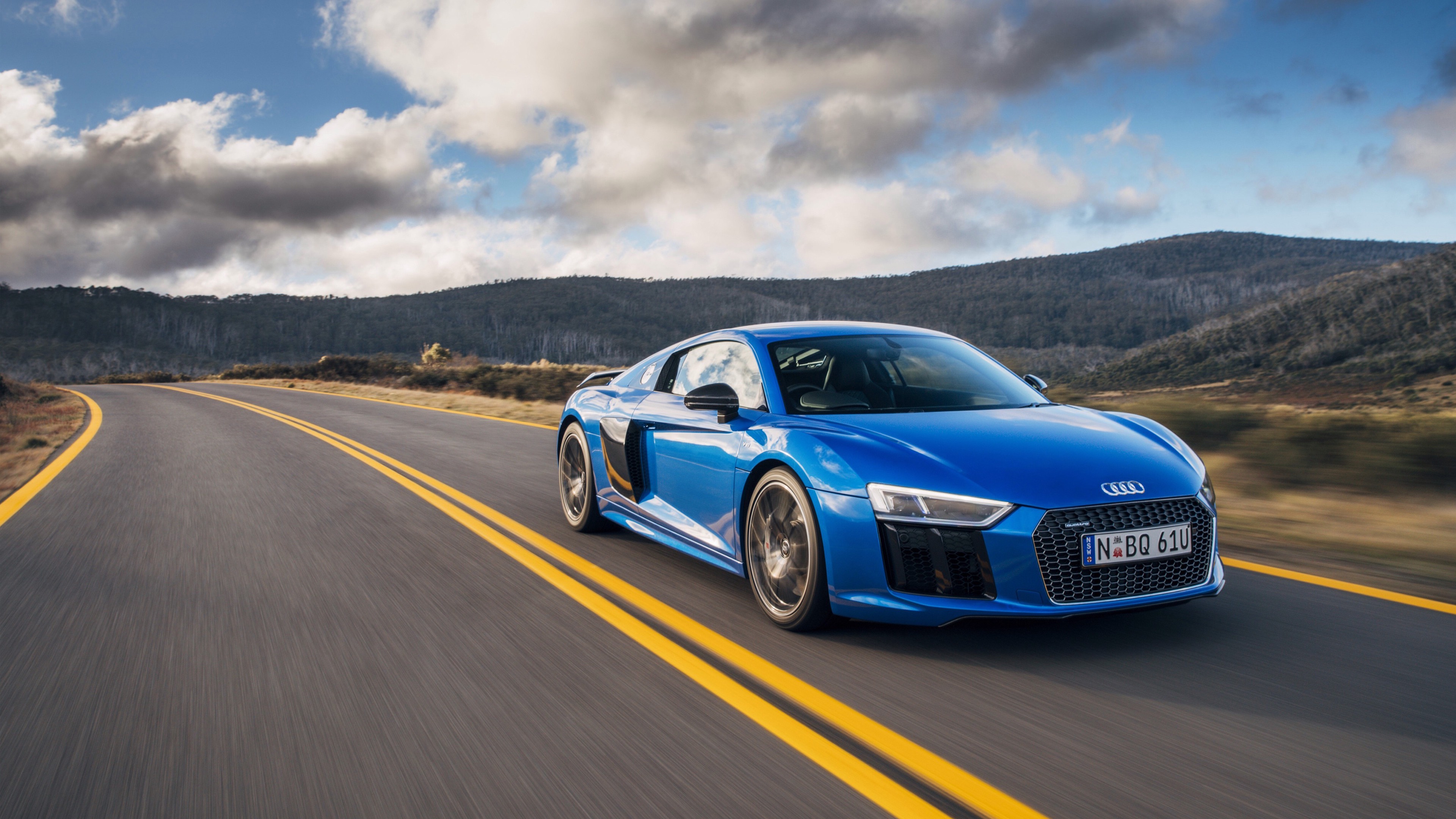 Audi R8 V10 Coupe Plus Wallpapers