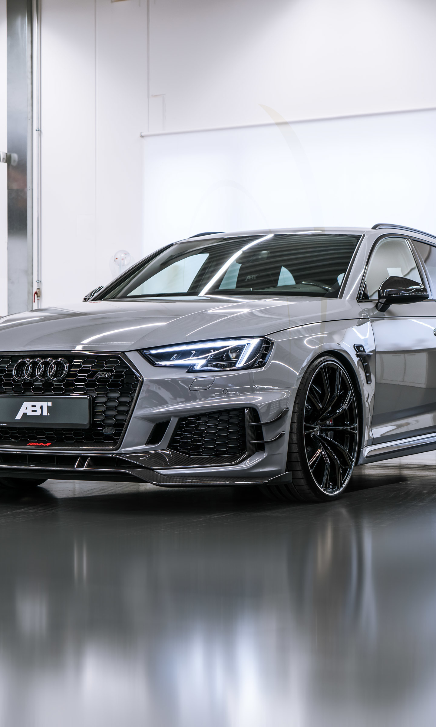 Audi Rs4 Wallpapers