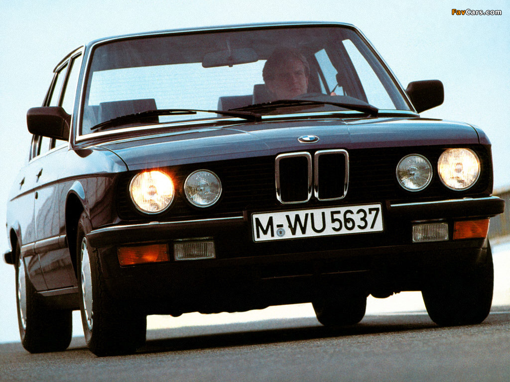 Bmw 524 Wallpapers