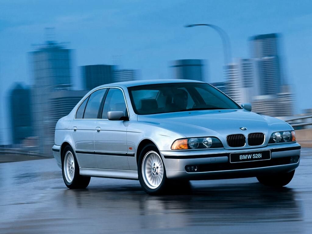 Bmw 528 Wallpapers