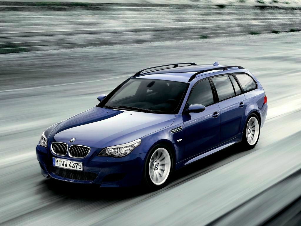 Bmw E61 Wallpapers