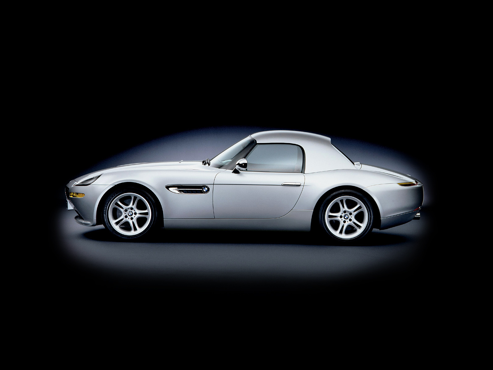 Bmw Z8 Wallpapers