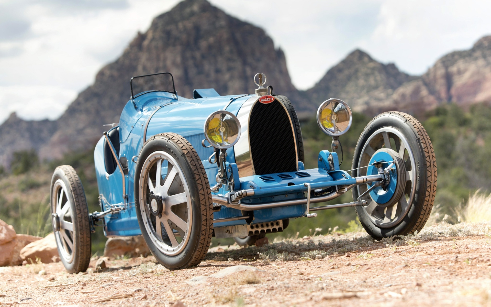 Bugatti Type 101 Wallpapers