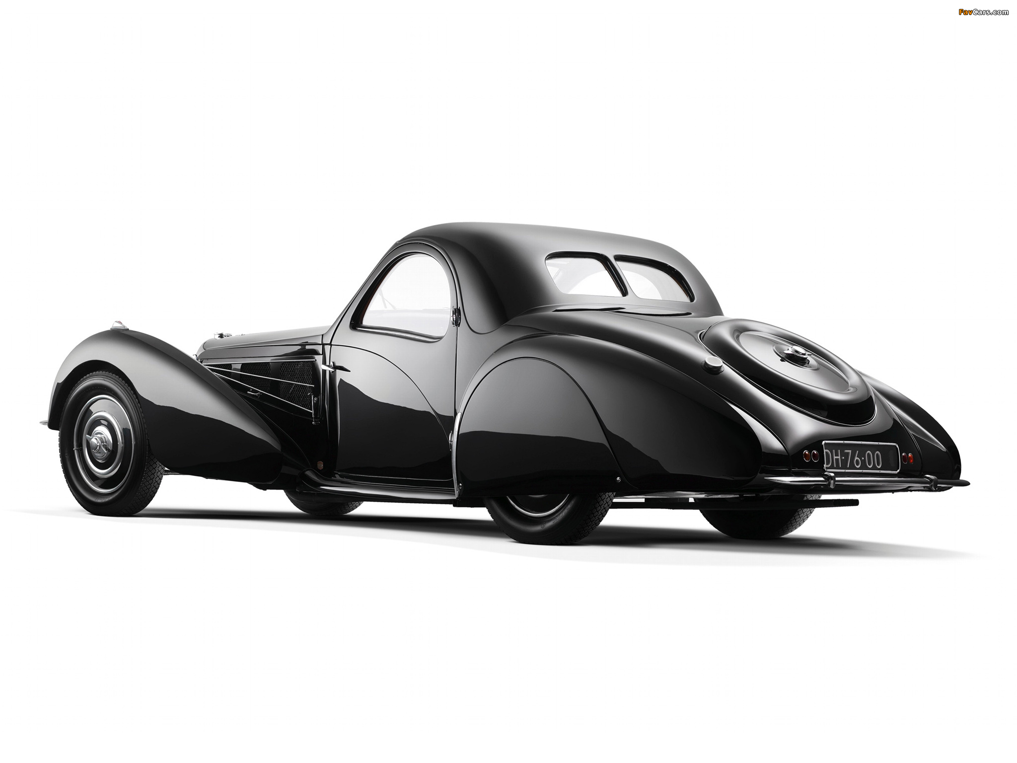 Bugatti Type 57S Coupe Wallpapers