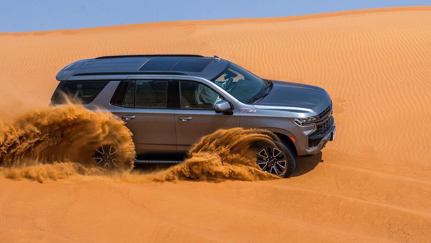 Car Running In Desert Wallpapers