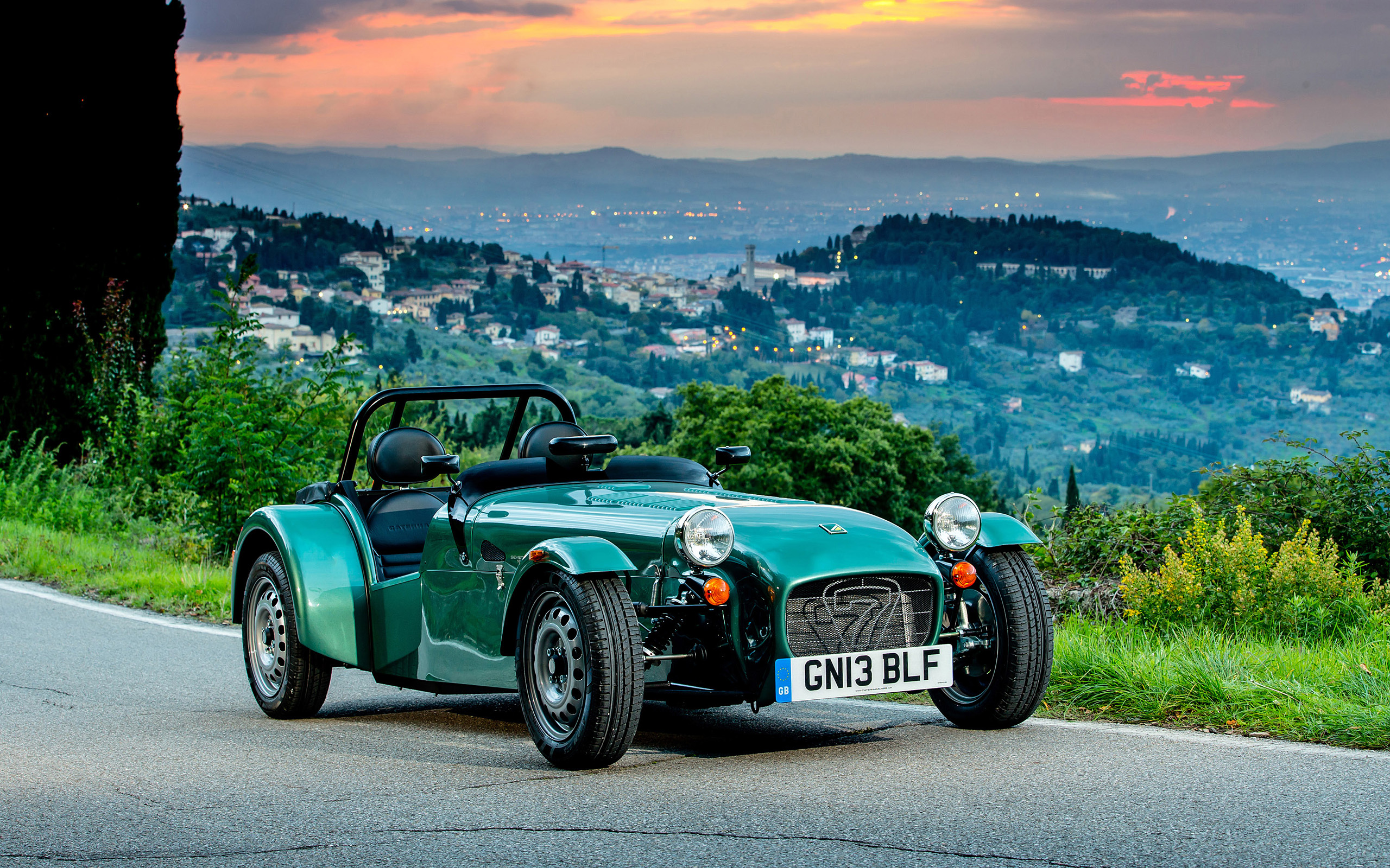 Caterham Seven Sprint Wallpapers