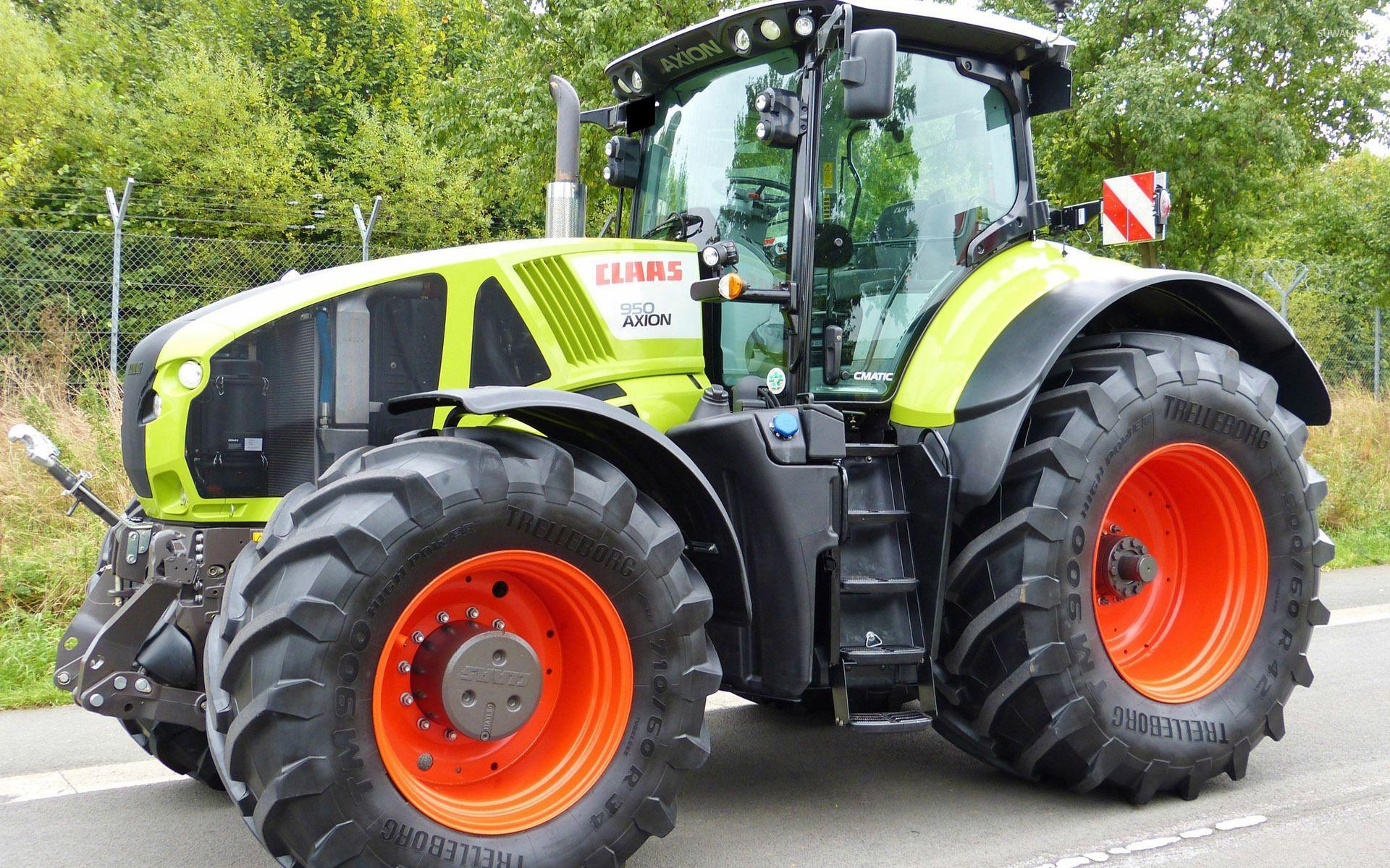 Claas Axion Tractor Wallpapers