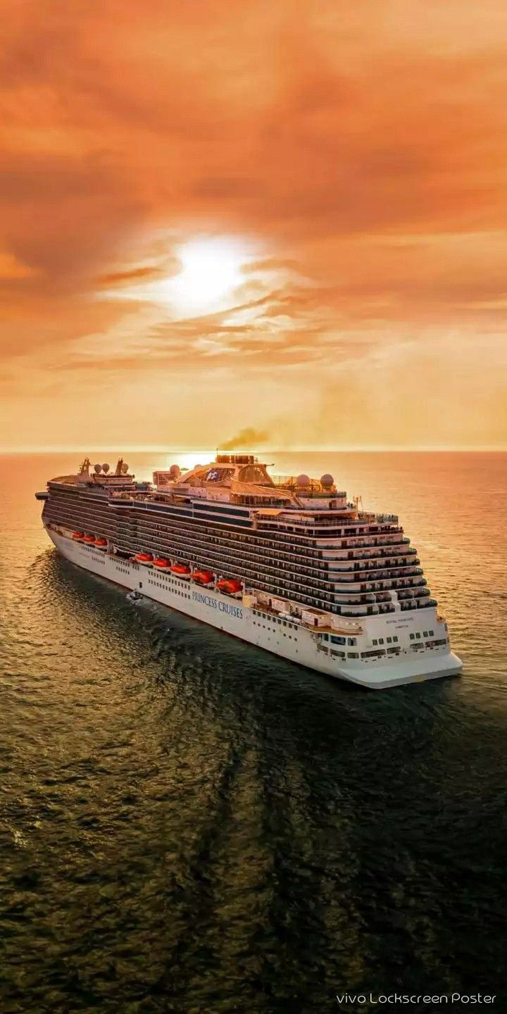 Cruise Ship Wallpapers