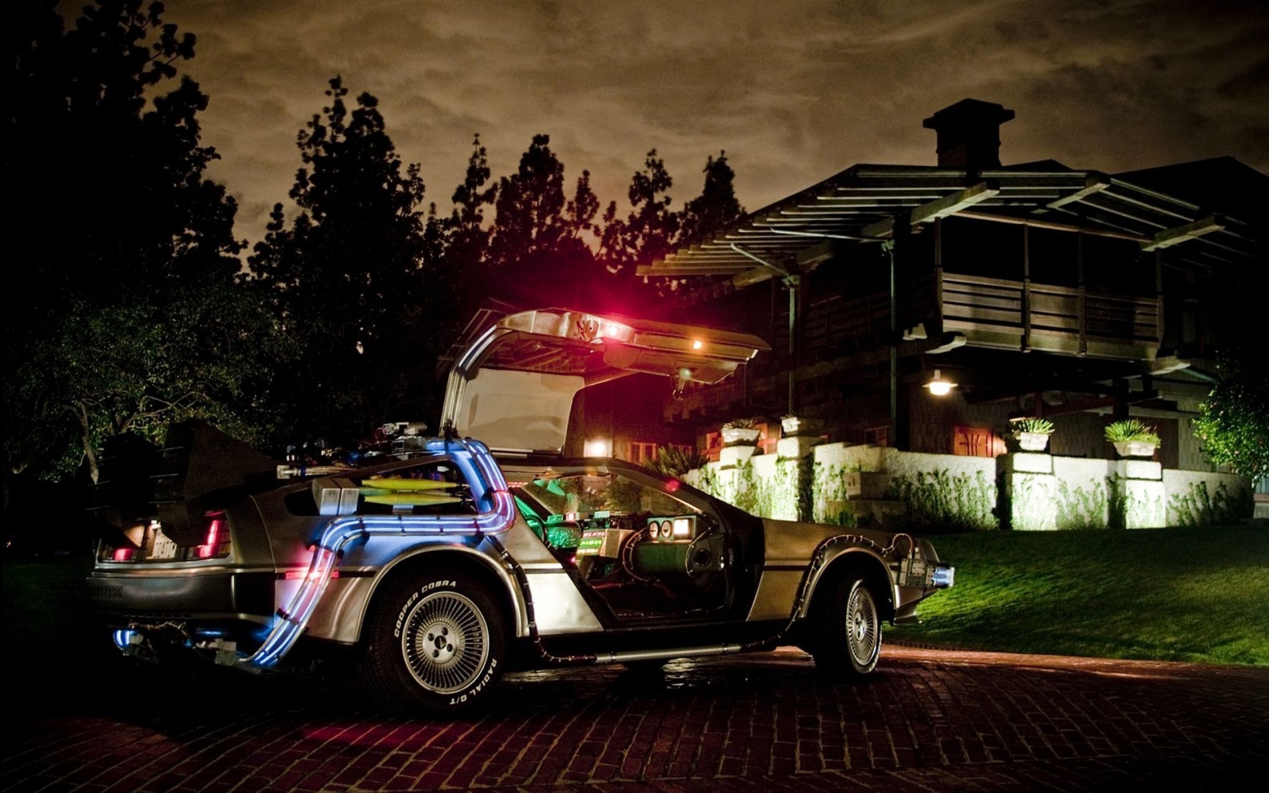 Delorean Dmc-12 ВђBack To The Futureвђ™ Wallpapers