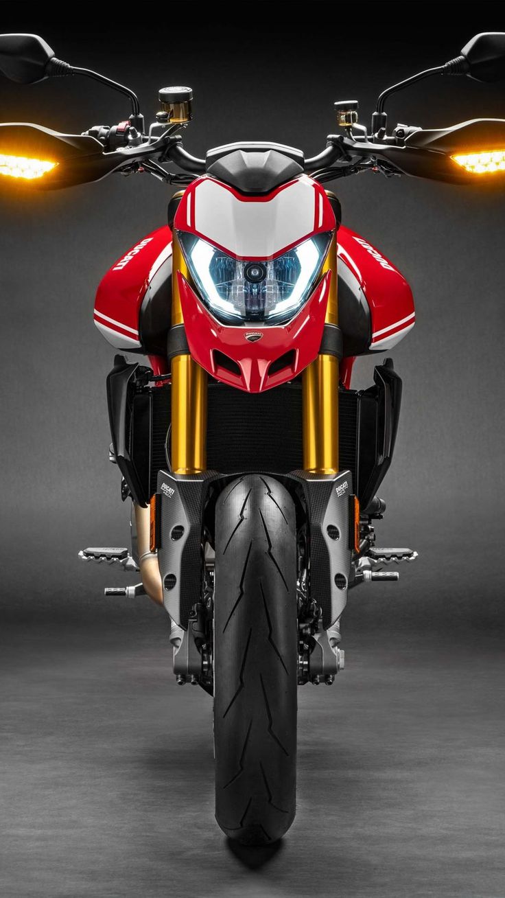 Ducati Hyperstrada Wallpapers