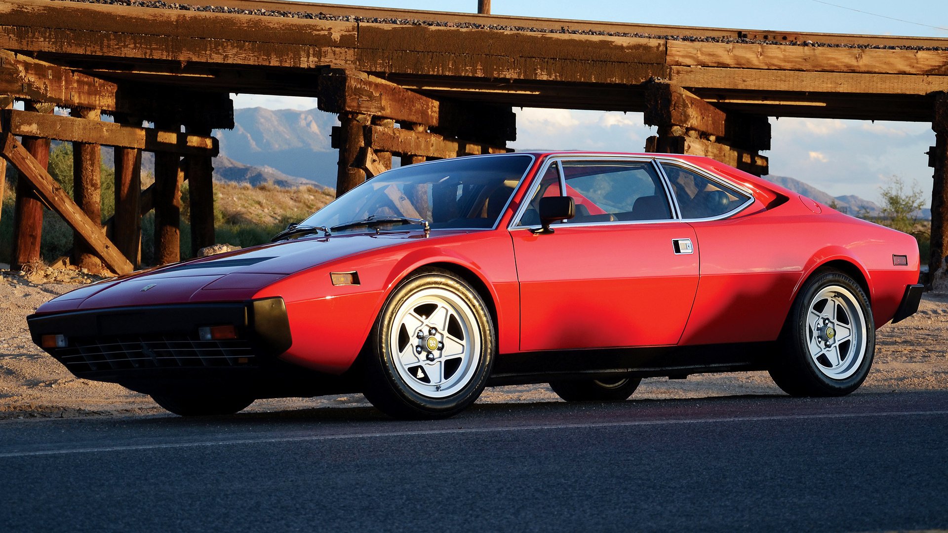 Ferrari 308 Wallpapers