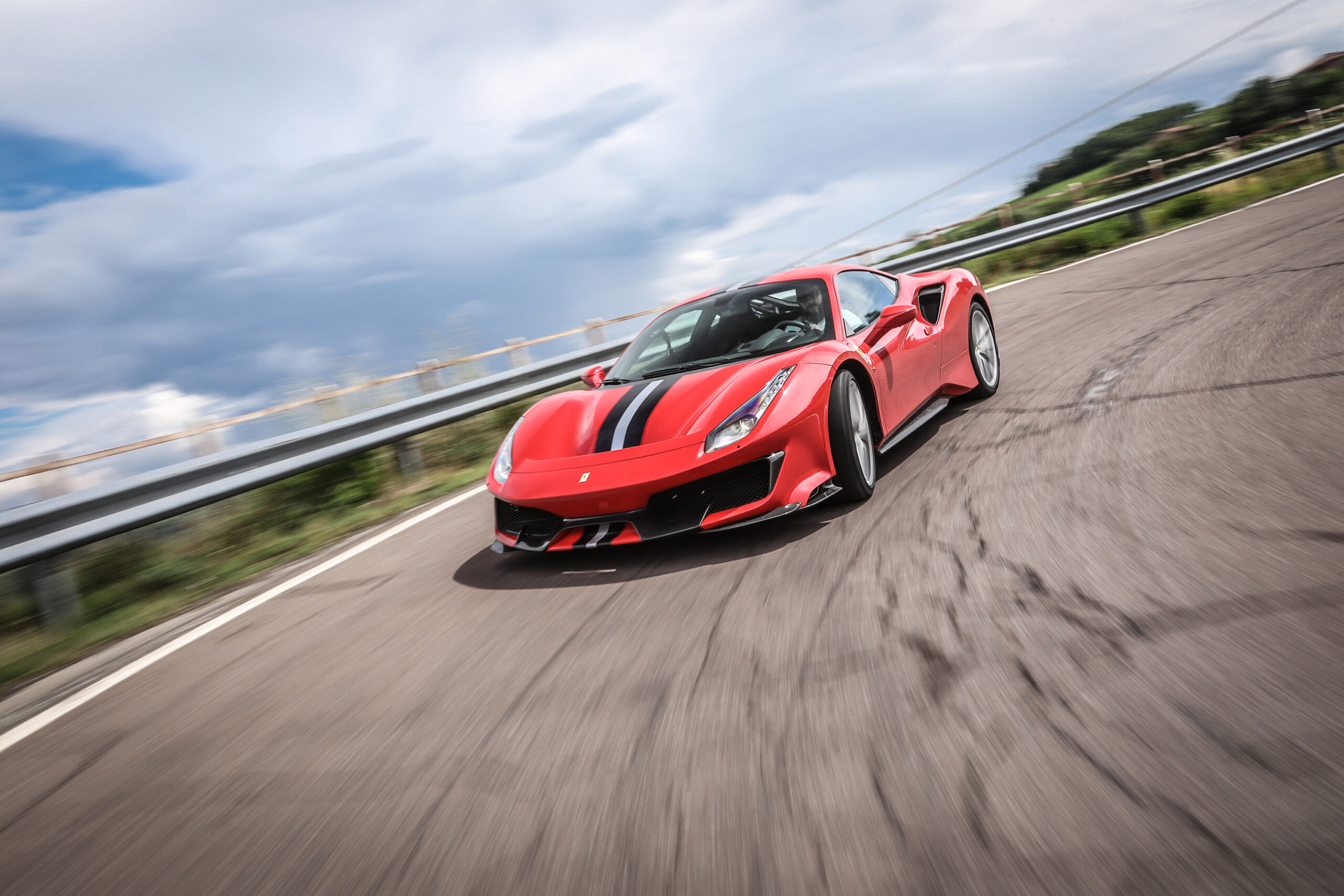 Ferrari 488 Pista Wallpapers