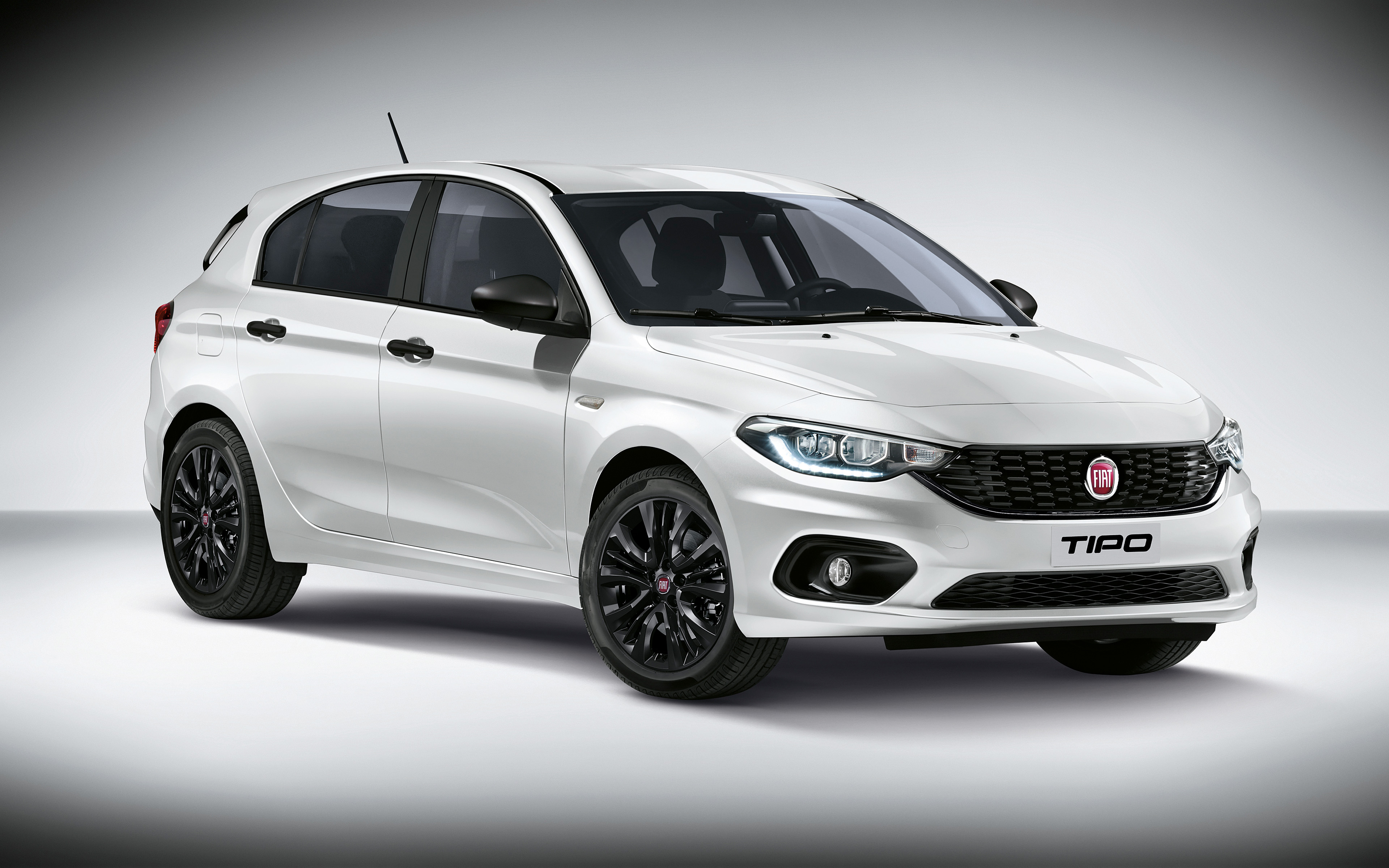 Fiat Tipo Wallpapers