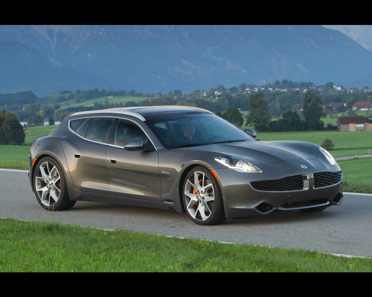 Fisker Surf Wallpapers