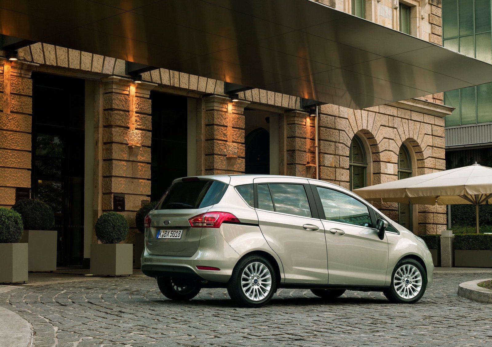 Ford B-Max Wallpapers