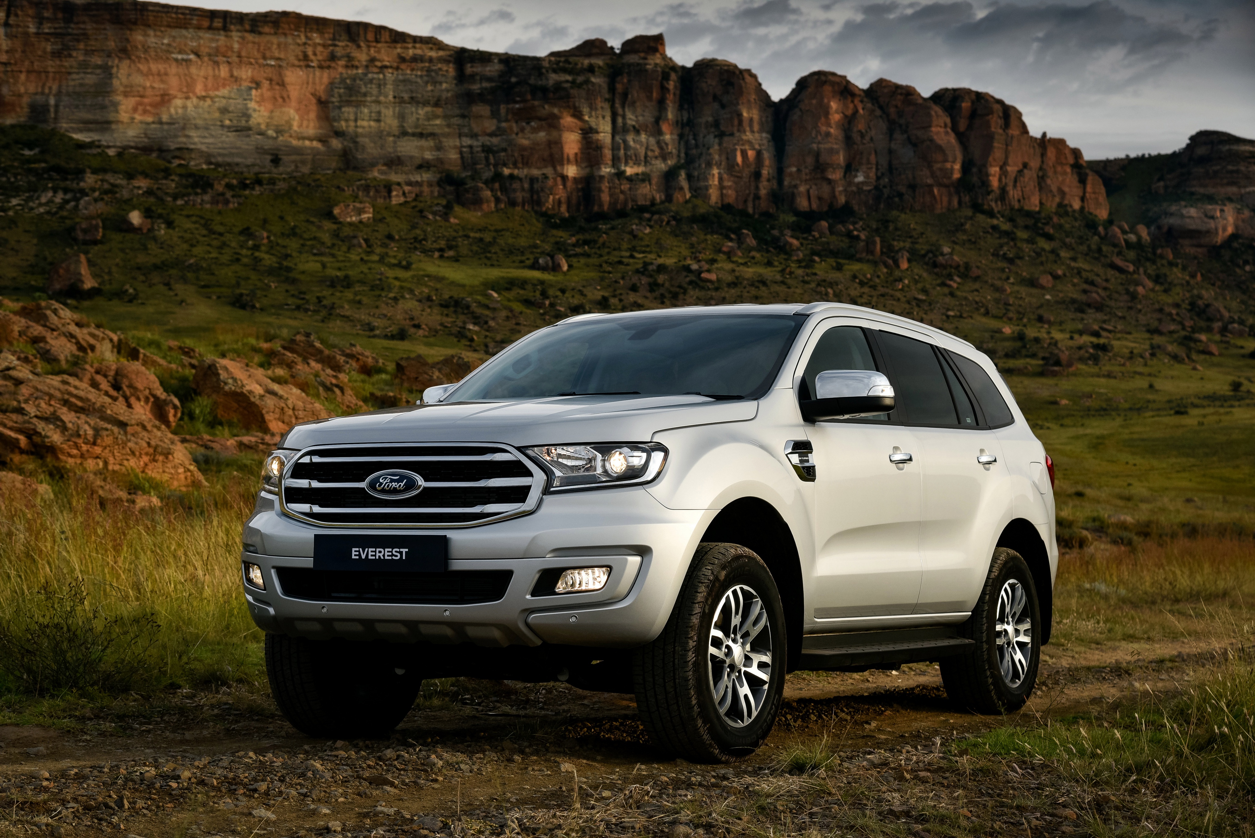 Ford Everest Wallpapers