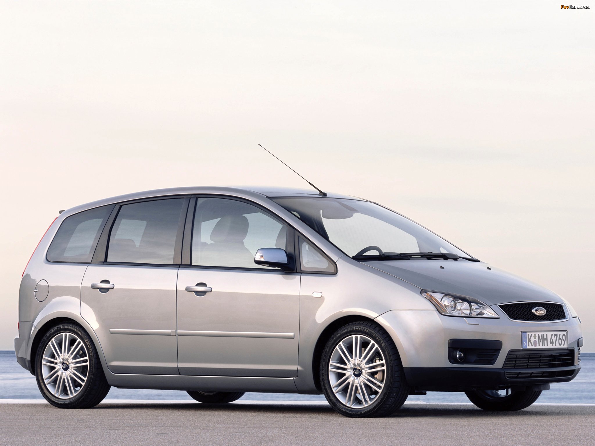 Ford Grand C-Max Wallpapers