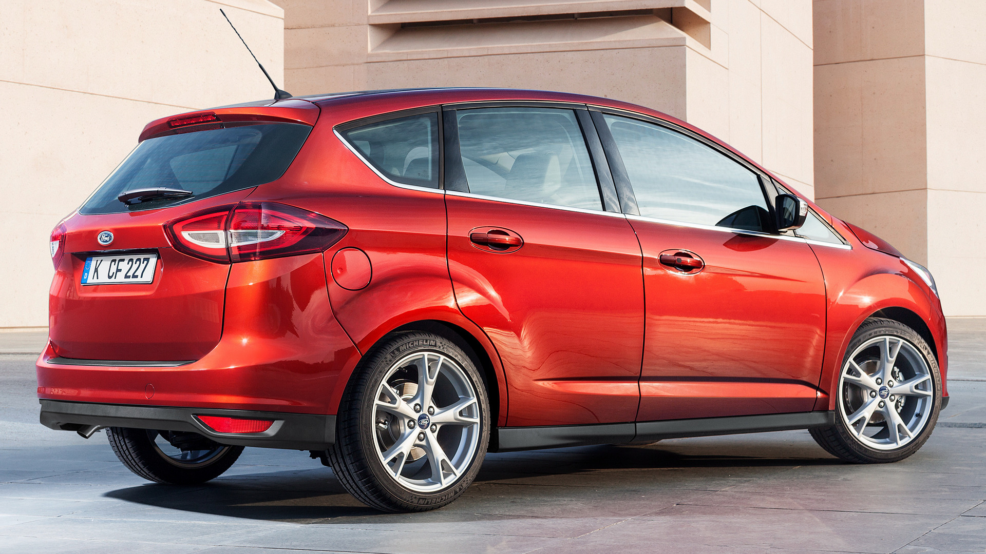 Ford Grand C-Max Wallpapers