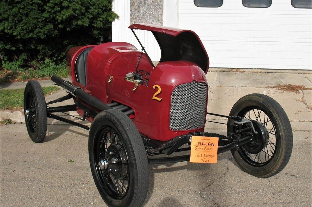 Ford Model-T Speedster Wallpapers