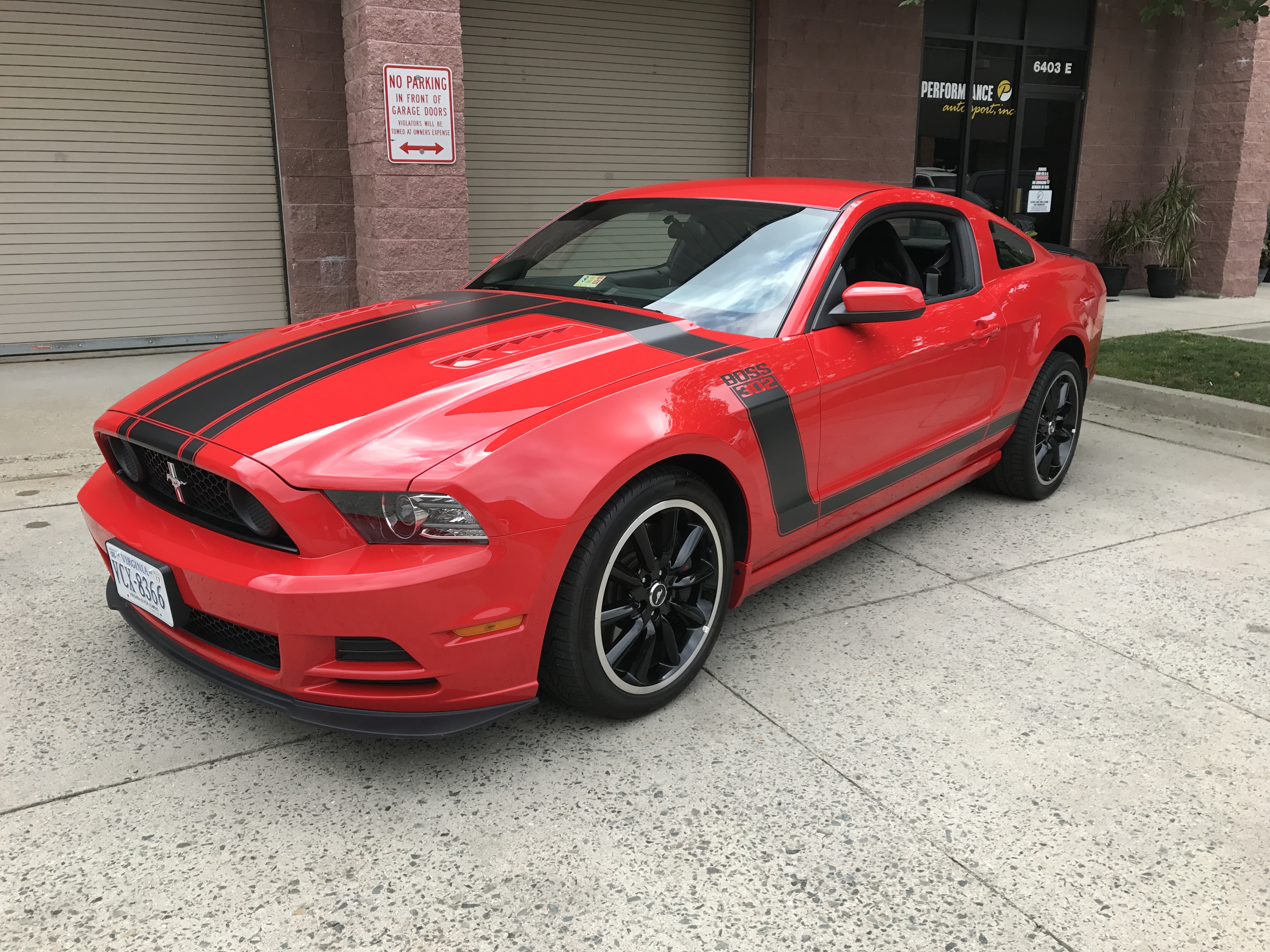 Ford Mustang Boss 302 Red Muscle Car Wallpapers