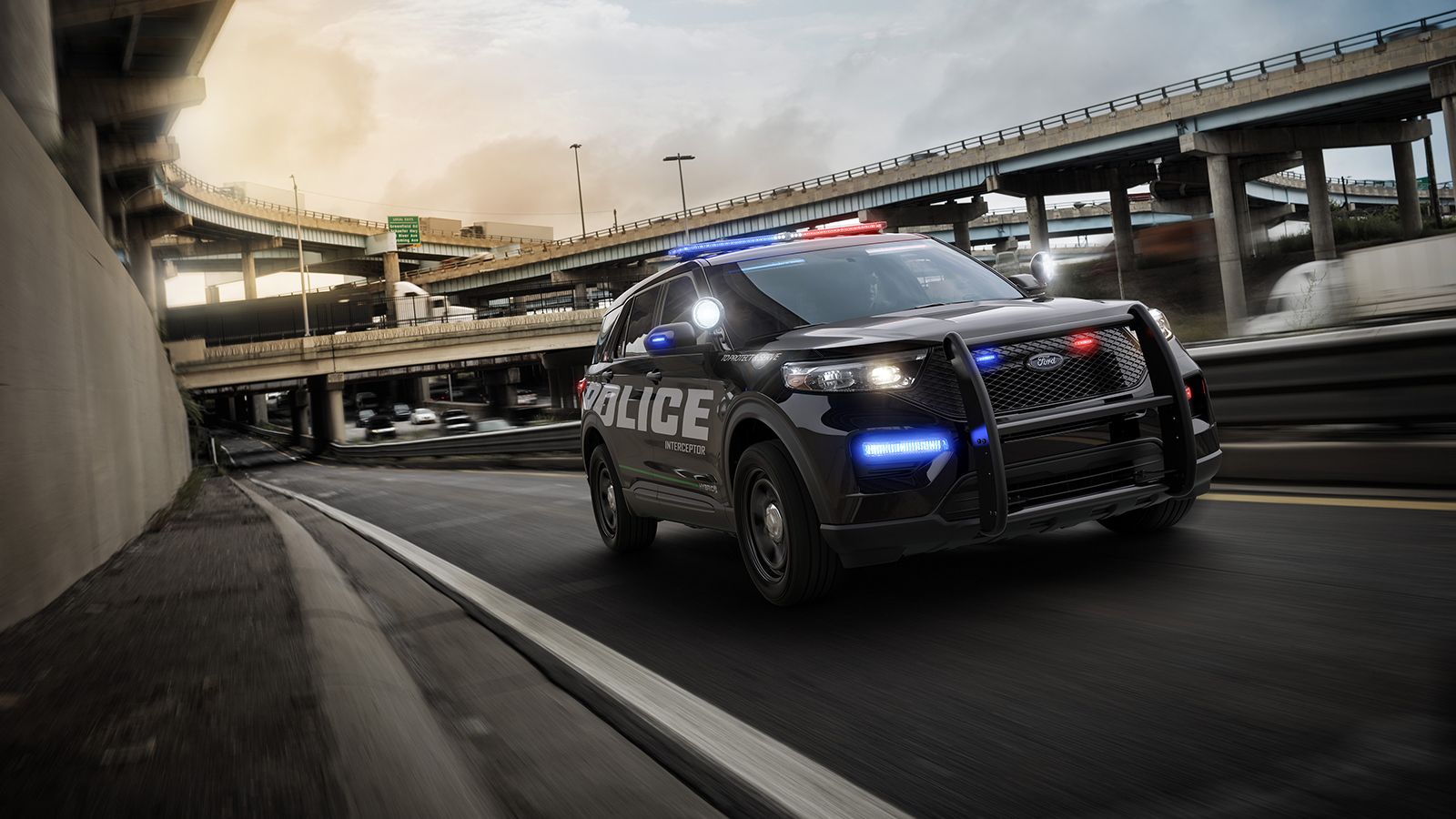 Ford Pursuit Wallpapers