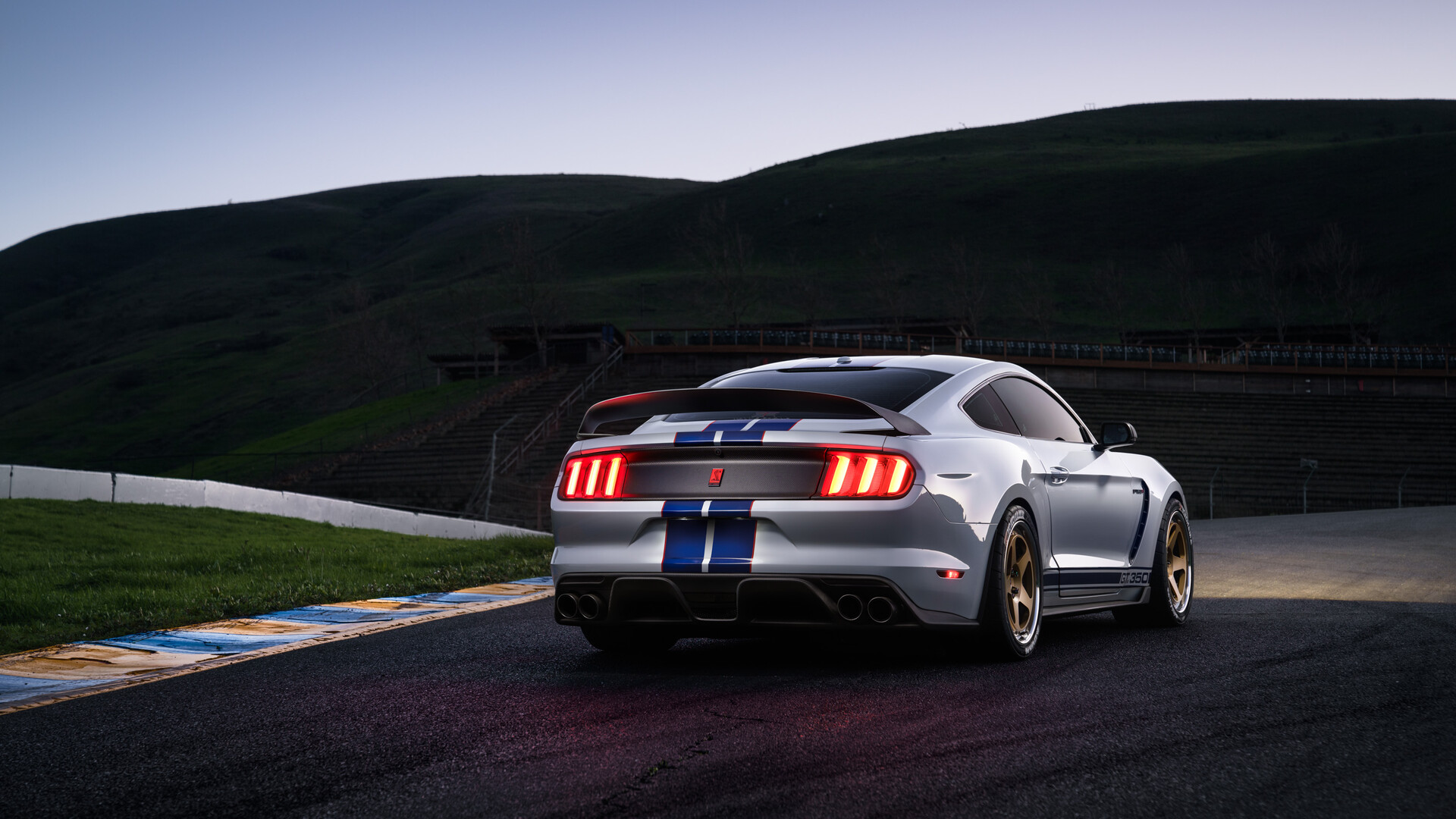 Ford Shelby Gt350 Wallpapers