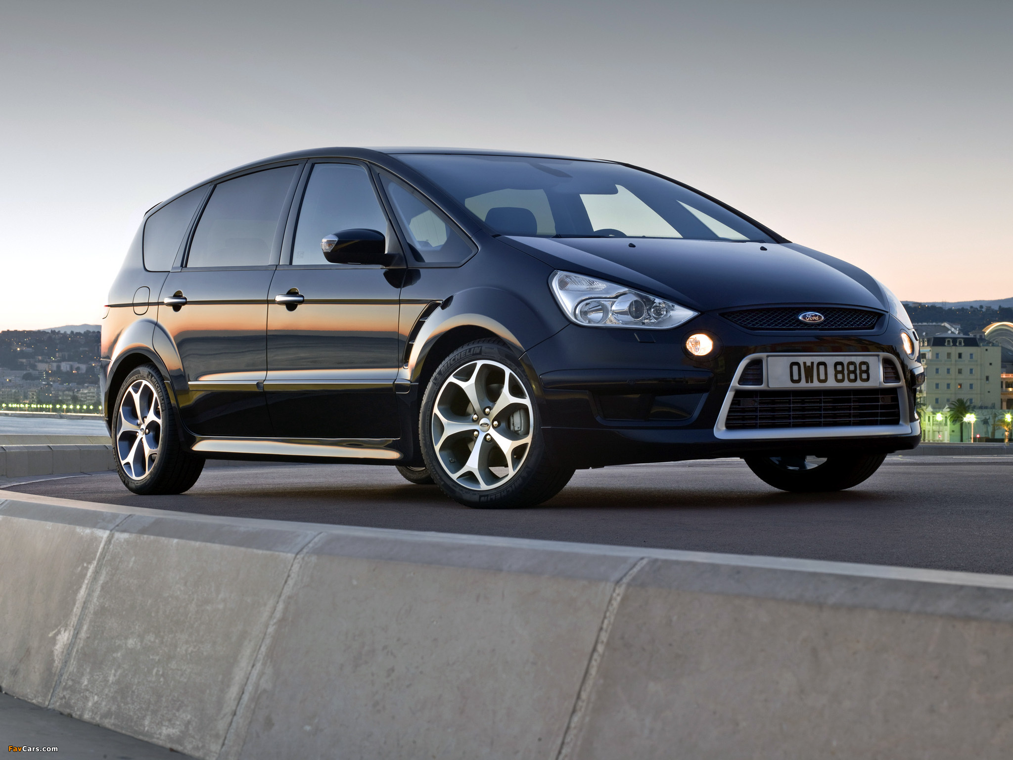 Ford S-Max Wallpapers