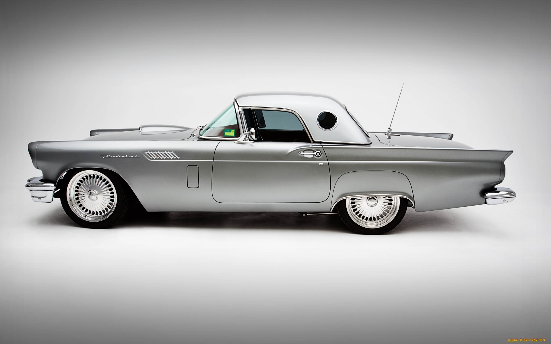 Ford Thunderbird Wallpapers